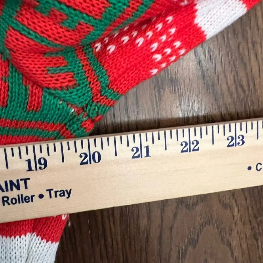NWOT The Office Dunder Mifflin Ugly Christmas sweater. Men’s size M. Party.